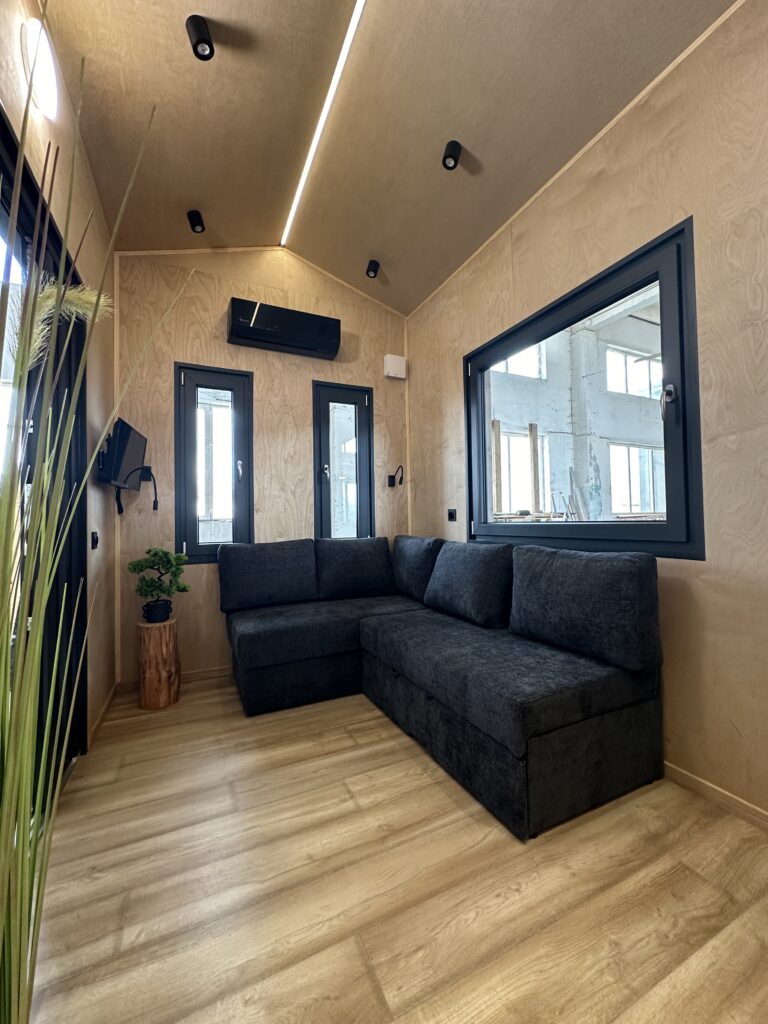 tiny house IMG 5456